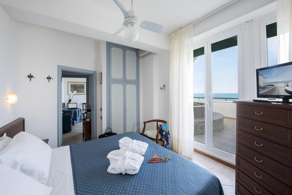 Grand Hotel Excelsior San Benedetto del Tronto Exterior foto